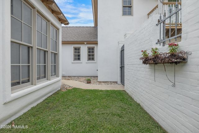 123 Croft Row, Lafayette, LA 70503