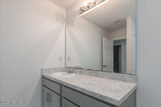 6377 BLAKELY Drive, Jacksonville, FL 32222