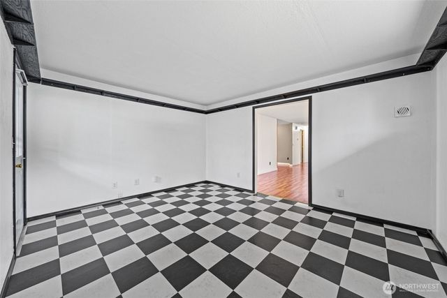 401 Mill Avenue SE, Orting, WA 98360