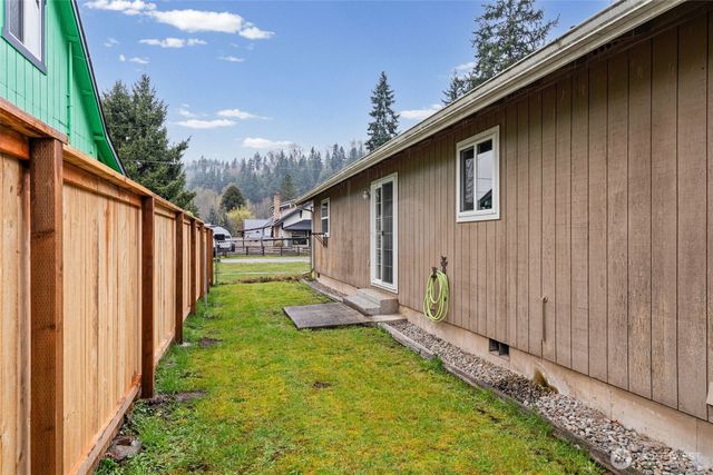 401 Mill Avenue SE, Orting, WA 98360