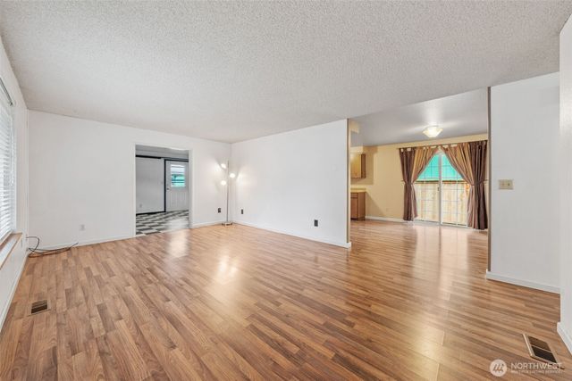 401 Mill Avenue SE, Orting, WA 98360