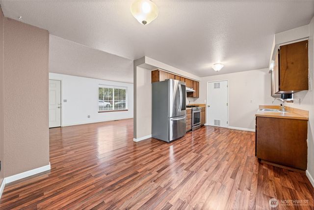 401 Mill Avenue SE, Orting, WA 98360