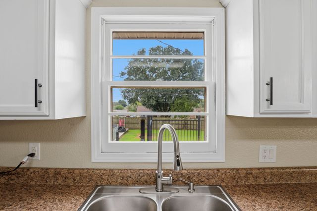417 Greggview St, Mcminnville, TN 37110
