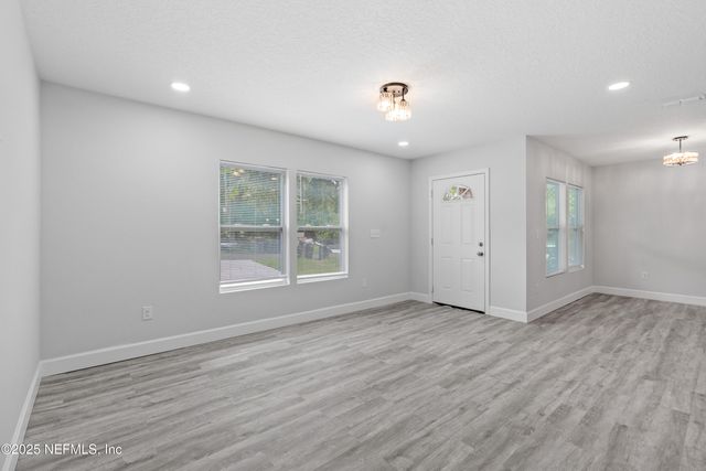 2221 JAYSON Avenue, Jacksonville, FL 32208