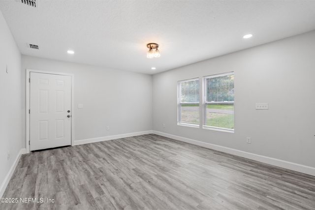 2221 JAYSON Avenue, Jacksonville, FL 32208