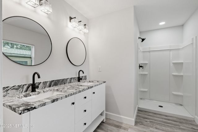 2221 JAYSON Avenue, Jacksonville, FL 32208