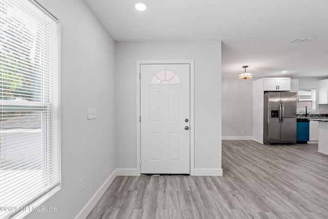 2221 JAYSON Avenue, Jacksonville, FL 32208