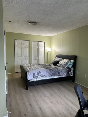 90 Quincy Shore Dr 311, Quincy, MA 02171