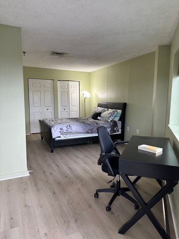 90 Quincy Shore Dr 311, Quincy, MA 02171