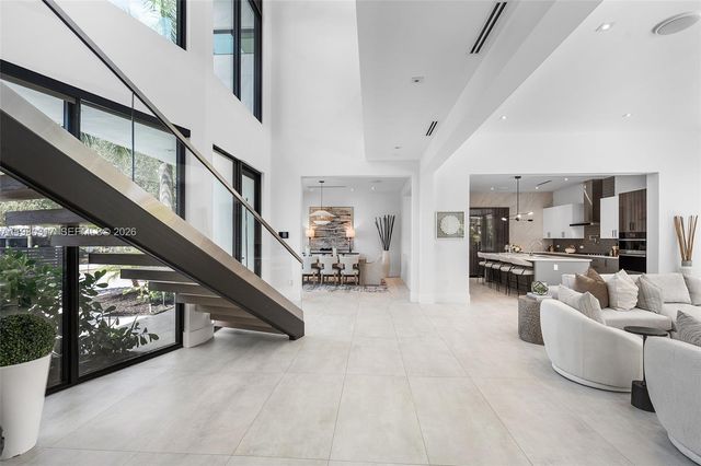 2500 Middle River Drive, Fort Lauderdale, FL 33305