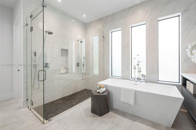 2500 Middle River Drive, Fort Lauderdale, FL 33305