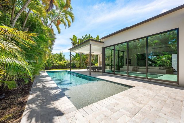 2500 Middle River Drive, Fort Lauderdale, FL 33305