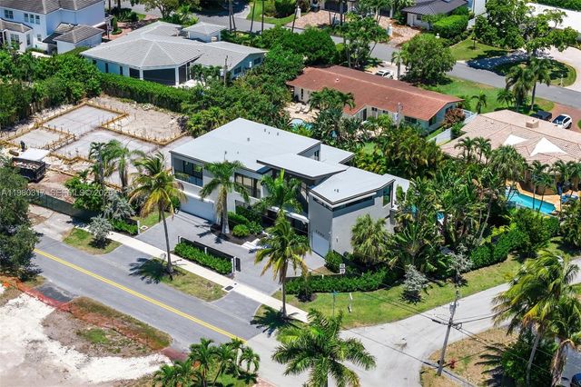 2500 Middle River Drive, Fort Lauderdale, FL 33305
