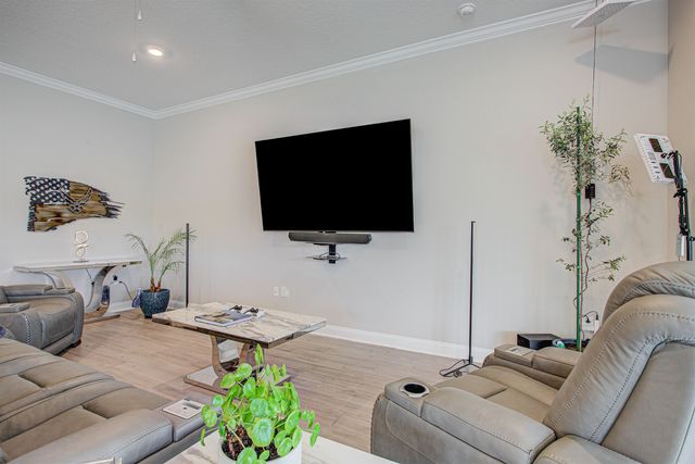 721 Narvarez Ave, St Augustine, FL 32084