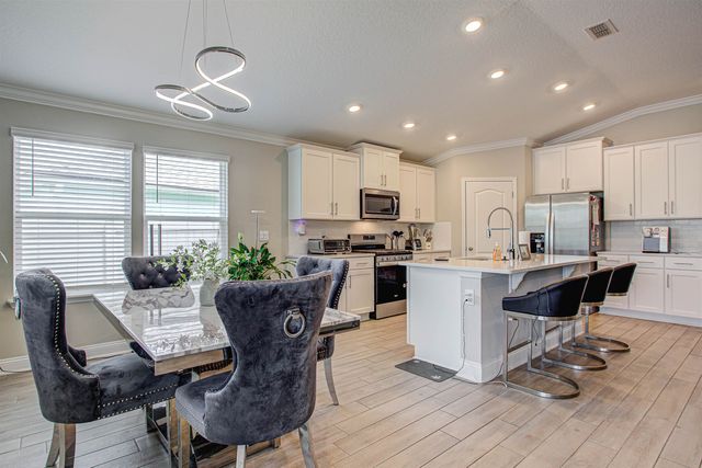 721 Narvarez Ave, St Augustine, FL 32084