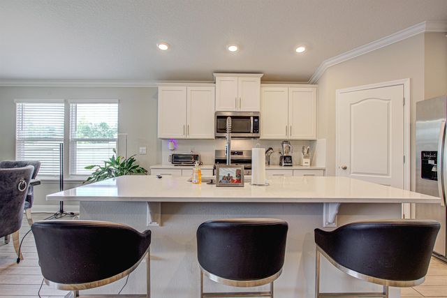 721 Narvarez Ave, St Augustine, FL 32084