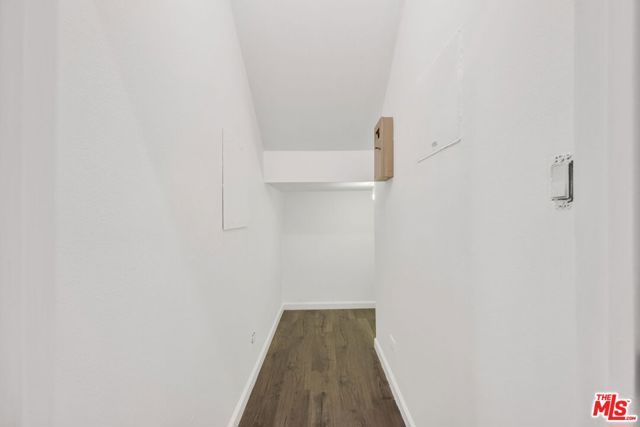 1647 Veteran Avenue E, Los Angeles, CA 90024