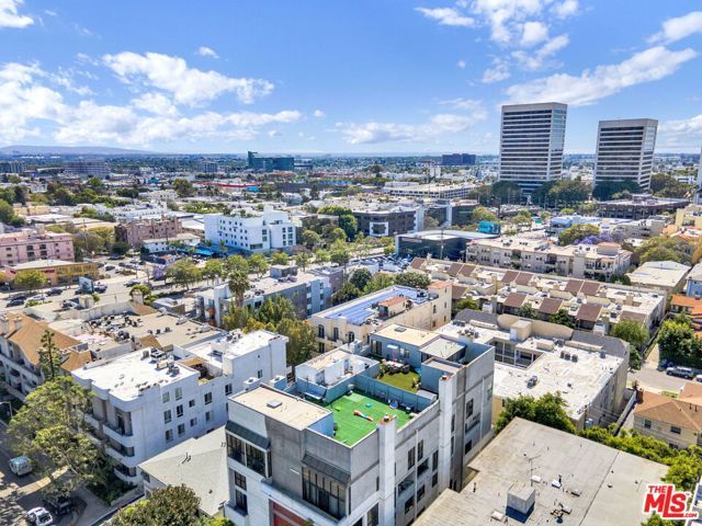 1647 Veteran Avenue E, Los Angeles, CA 90024