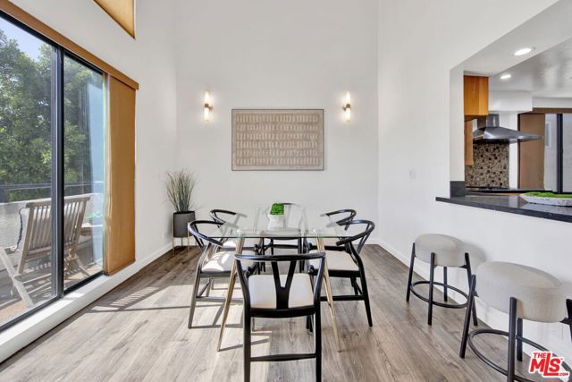 1647 Veteran Avenue E, Los Angeles, CA 90024