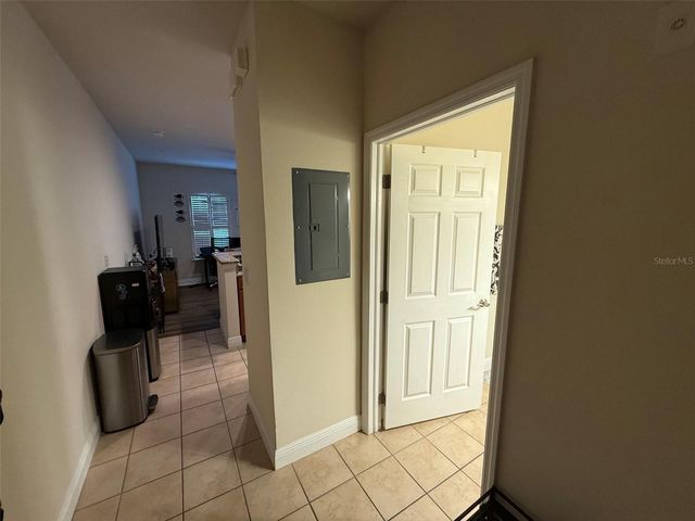 1500 NW 4TH AVENUE 210, Gainesville, FL 32603