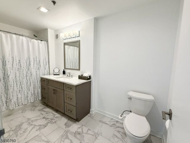 1 Carriage City Plz 1620, Rahway City, NJ 07065