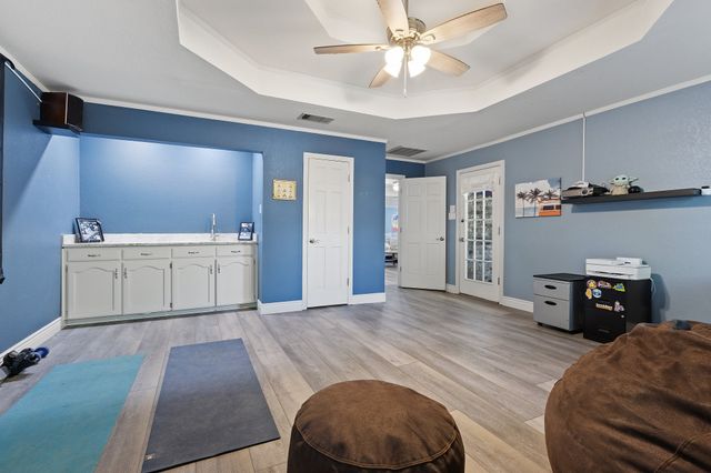 7028 Oakfield Corner Court, North Richland Hills, TX 76182