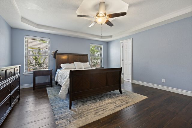 7028 Oakfield Corner Court, North Richland Hills, TX 76182