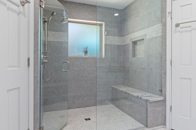 7028 Oakfield Corner Court, North Richland Hills, TX 76182