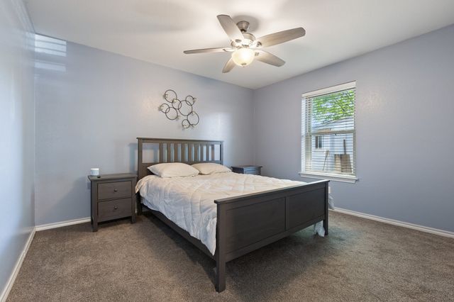 7028 Oakfield Corner Court, North Richland Hills, TX 76182