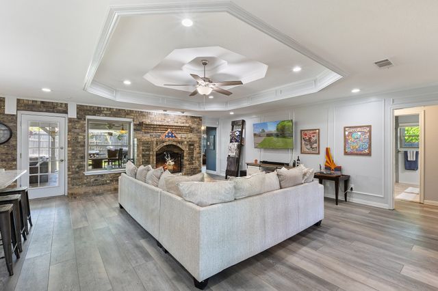 7028 Oakfield Corner Court, North Richland Hills, TX 76182