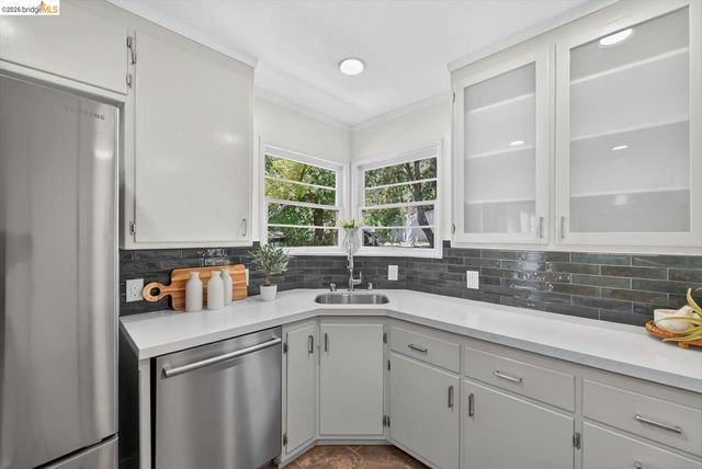3014 Guido ST, Oakland, CA 94602