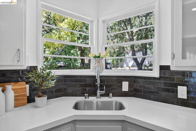 3014 Guido ST, Oakland, CA 94602