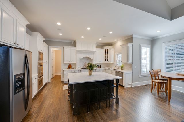 8 Spyglass Hl, Brentwood, TN 37027