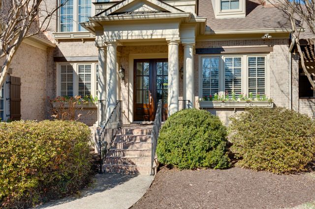 8 Spyglass Hl, Brentwood, TN 37027