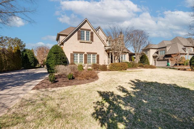 8 Spyglass Hl, Brentwood, TN 37027