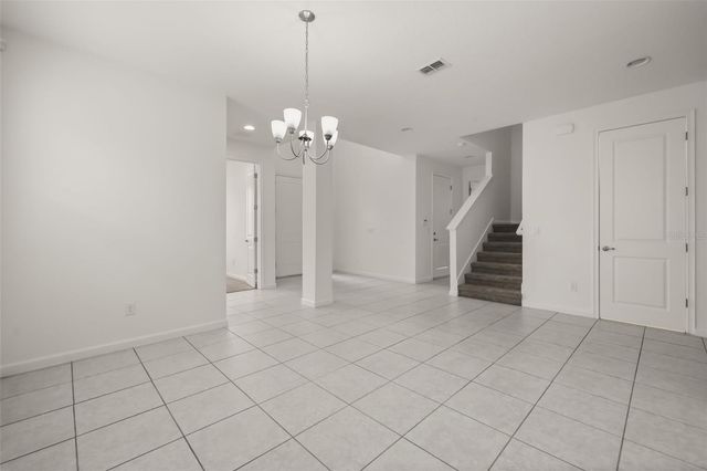 1078 CASTLEVECCHIO LOOP, Orlando, FL 32825