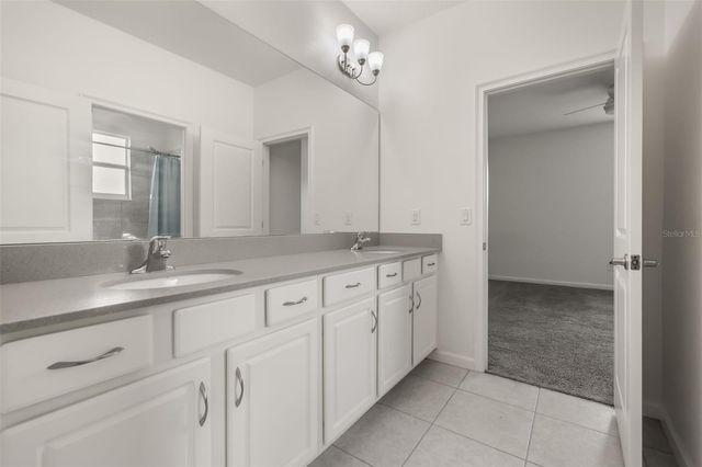 1078 CASTLEVECCHIO LOOP, Orlando, FL 32825