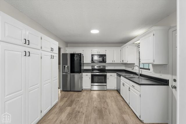 1613 Smoot Drive, Jonesboro, AR 72401