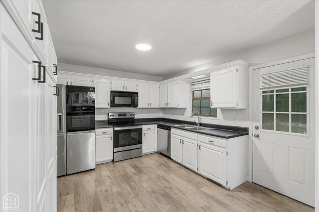 1613 Smoot Drive, Jonesboro, AR 72401