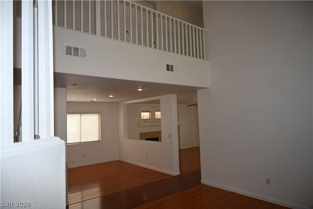 9859 Erins Grove Court, Las Vegas, NV 89147