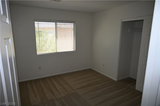 9859 Erins Grove Court, Las Vegas, NV 89147