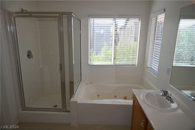 9859 Erins Grove Court, Las Vegas, NV 89147
