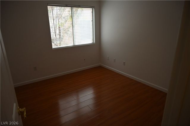 9859 Erins Grove Court, Las Vegas, NV 89147
