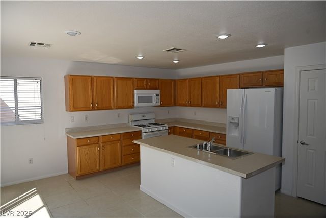 9859 Erins Grove Court, Las Vegas, NV 89147