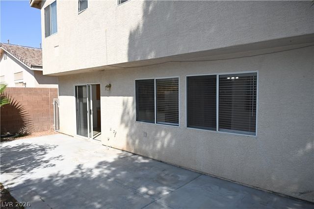 9859 Erins Grove Court, Las Vegas, NV 89147
