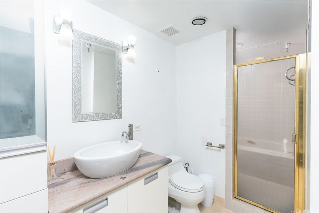 725 Kapiolani Boulevard 617, Honolulu, HI 96813