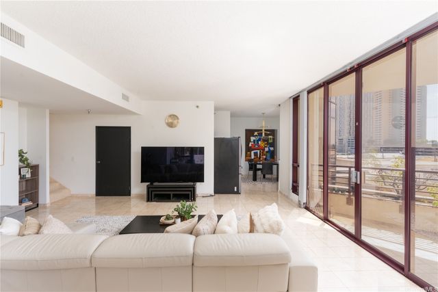 725 Kapiolani Boulevard 617, Honolulu, HI 96813