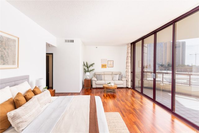 725 Kapiolani Boulevard 617, Honolulu, HI 96813