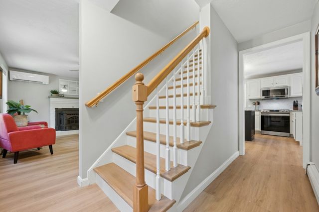 53 Rawson Rd, Webster, MA 01570