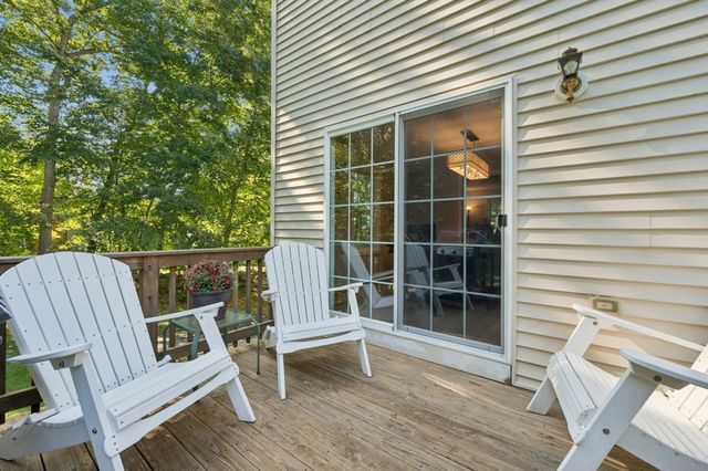 53 Rawson Rd, Webster, MA 01570
